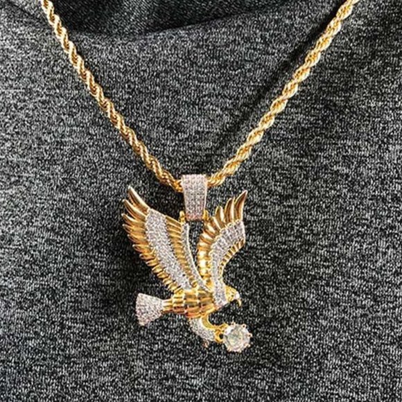 Gorgeous Gold-Plated Cubic Zirconia Flying Eagle Pendant - Picture 3 of 7